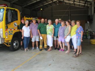 Beenleigh group presents cheque